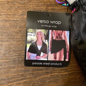 Versa Wrap. On the go wrap. Gray. Polyester. Multi function wrap.